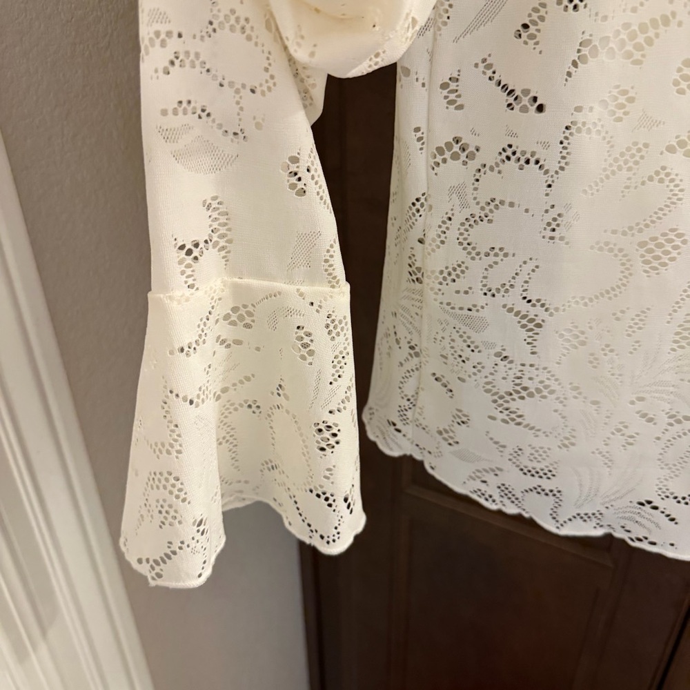 Jessica Simpson Cream Lace Blouse - Picture 3 of 5